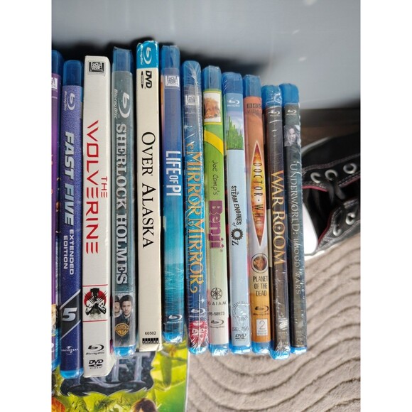 Lot Of 22 Blu Ray New & Used 1 Rift Trion - Picture 3 of 4